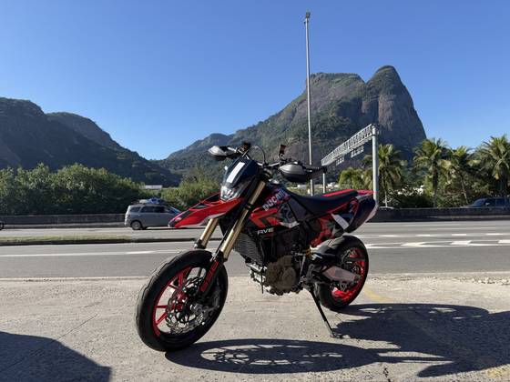 DUCATI HYPERMOTARD 698 MONO 
